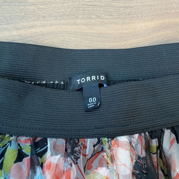 TORRID Floral Print Tulle Skirt - Picture 5 of 11